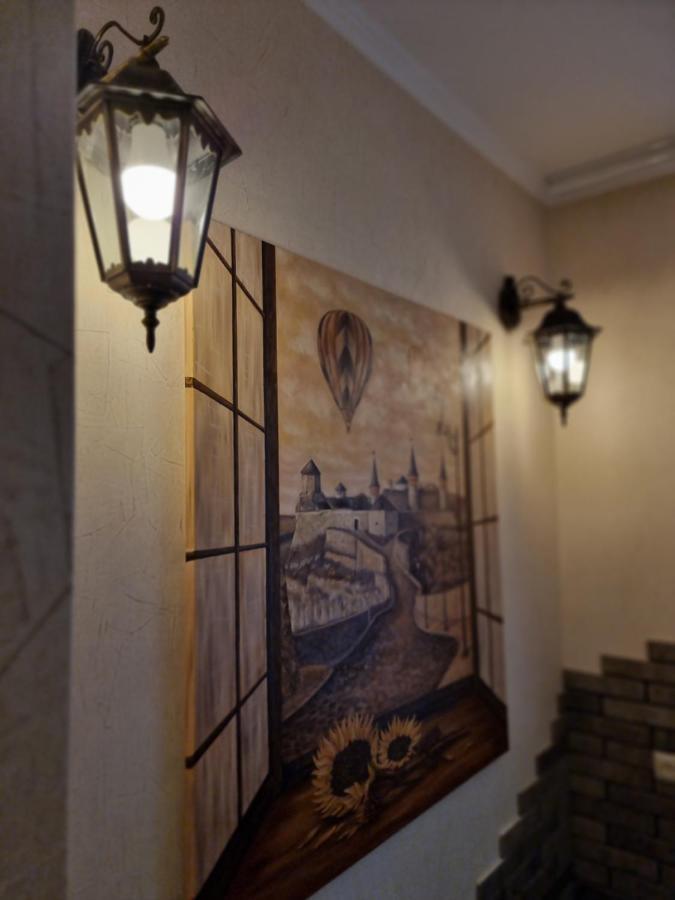 Petropavlivska Apartment Тиха Вуличка В Центрі Старого Міста Kamjanets-Podilsky Buitenkant foto