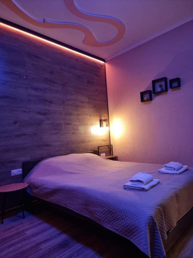 Petropavlivska Apartment Тиха Вуличка В Центрі Старого Міста Kamjanets-Podilsky Buitenkant foto