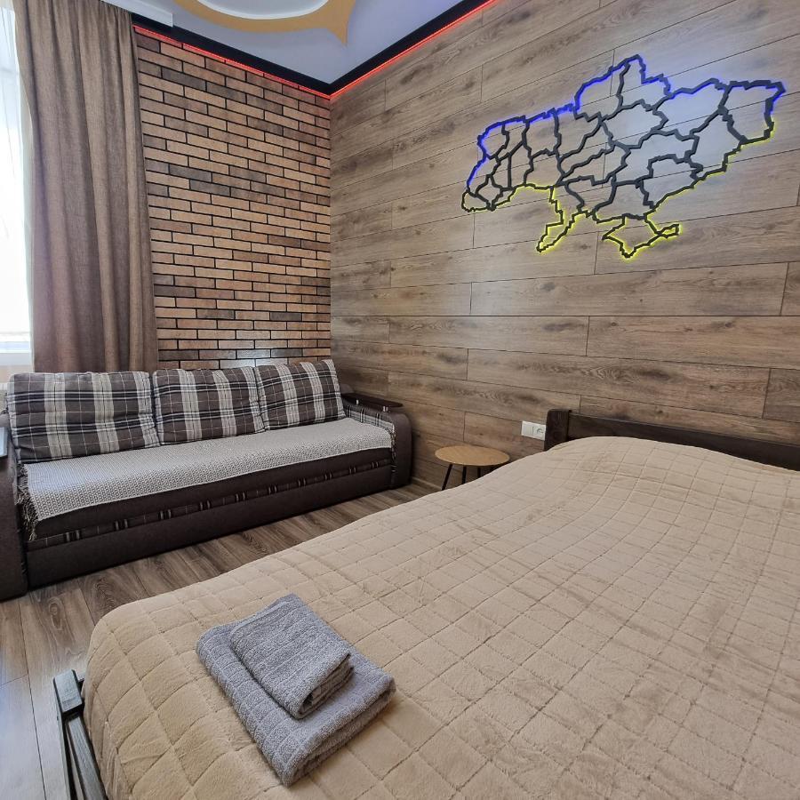Petropavlivska Apartment Тиха Вуличка В Центрі Старого Міста Kamjanets-Podilsky Buitenkant foto