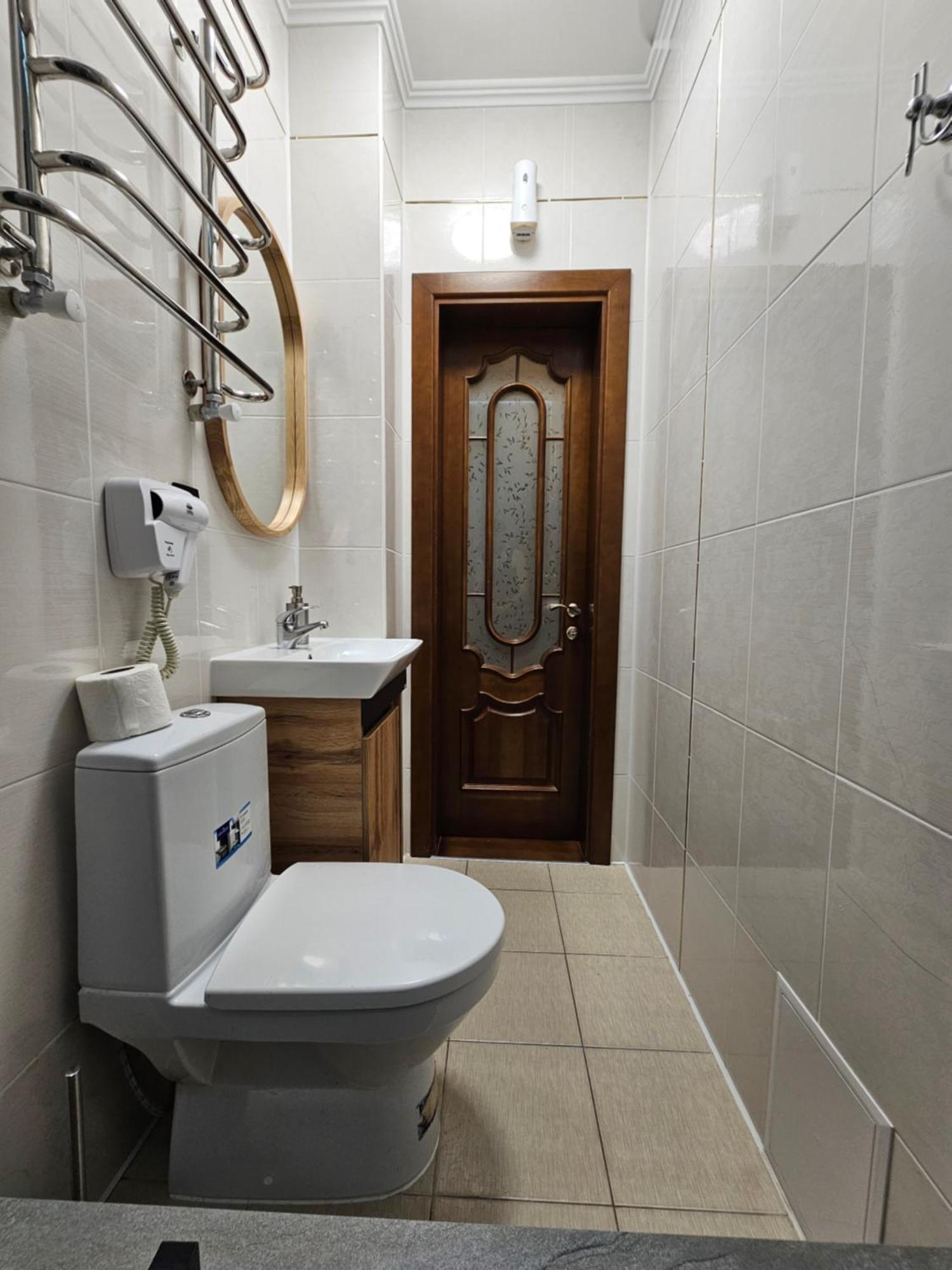 Petropavlivska Apartment Тиха Вуличка В Центрі Старого Міста Kamjanets-Podilsky Buitenkant foto