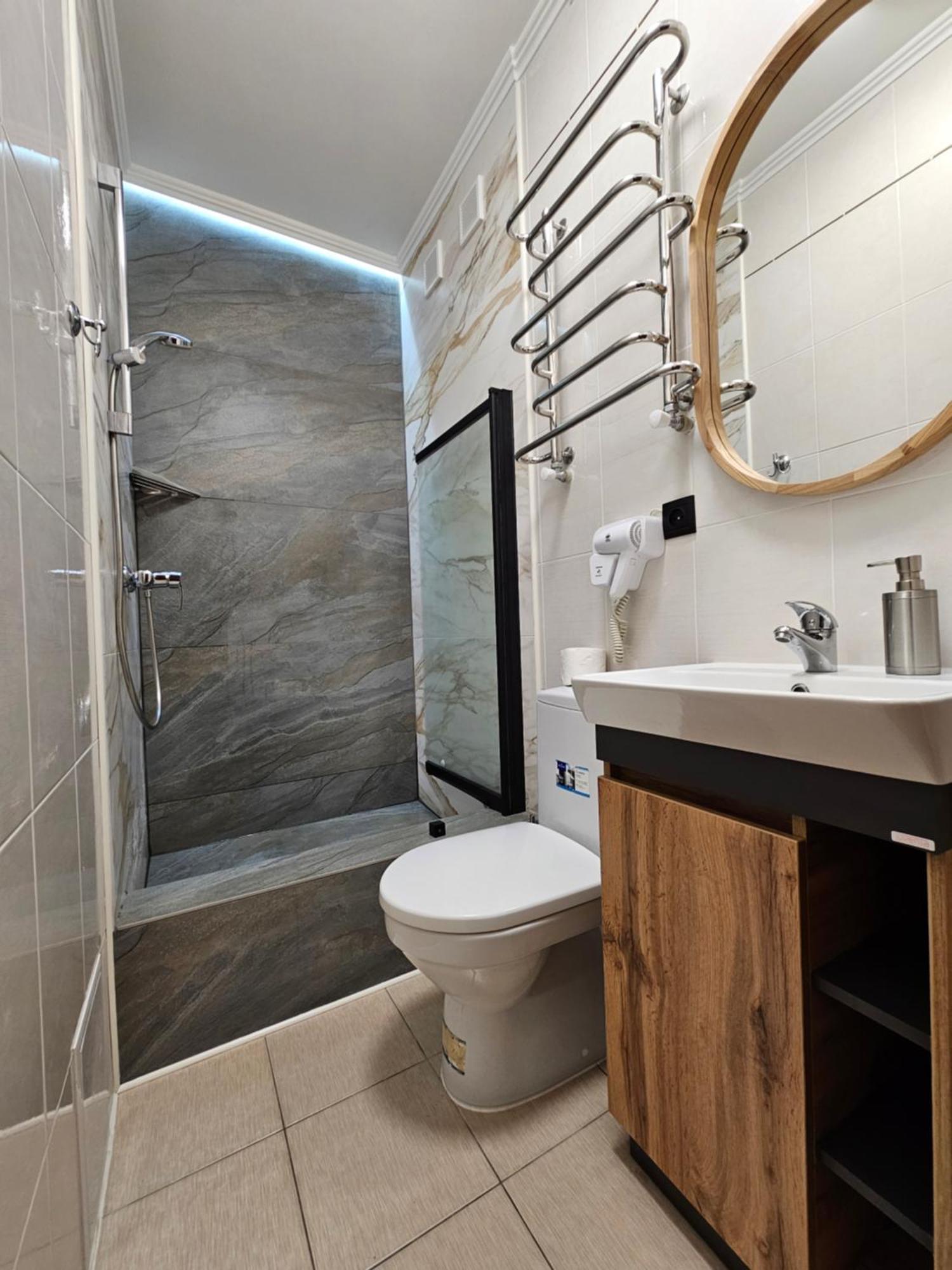 Petropavlivska Apartment Тиха Вуличка В Центрі Старого Міста Kamjanets-Podilsky Buitenkant foto
