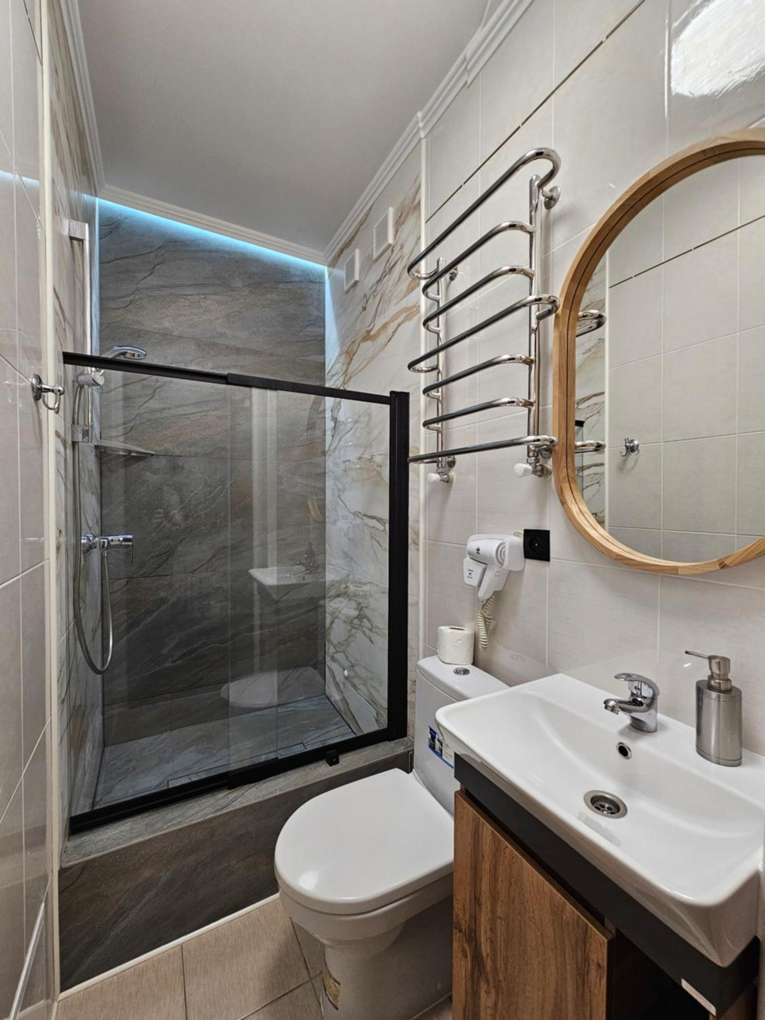 Petropavlivska Apartment Тиха Вуличка В Центрі Старого Міста Kamjanets-Podilsky Buitenkant foto